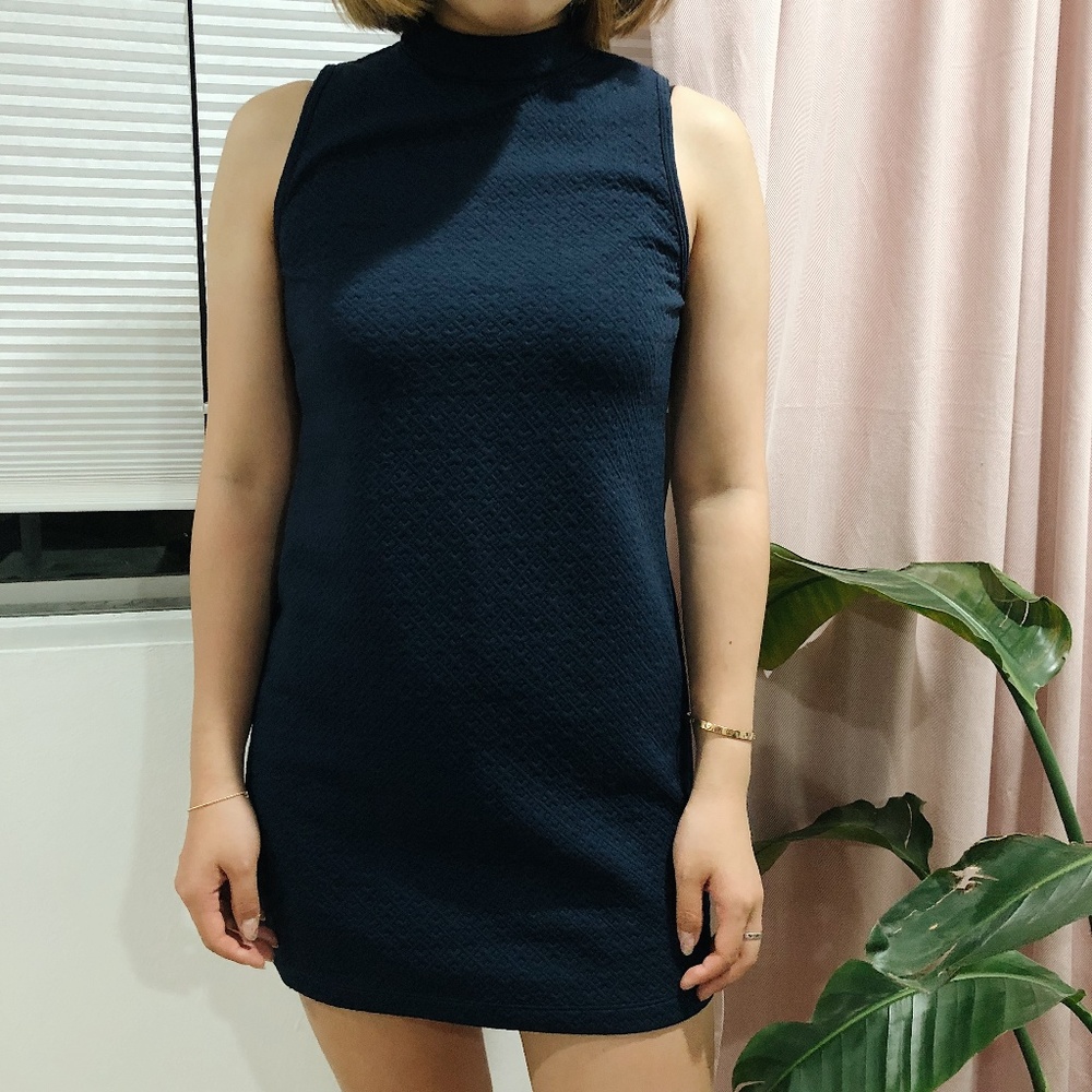 Abercrombie & Fitch navy sleeveless dress